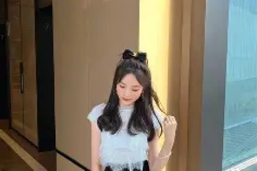 【绝对爆款】彻底炸锅！顶流片场停工大瓜网友：滤镜碎成渣！